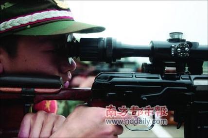 战火英雄2里面狙击手的语音,就是放主动技能的英语,谁能帮我写出来,还有...